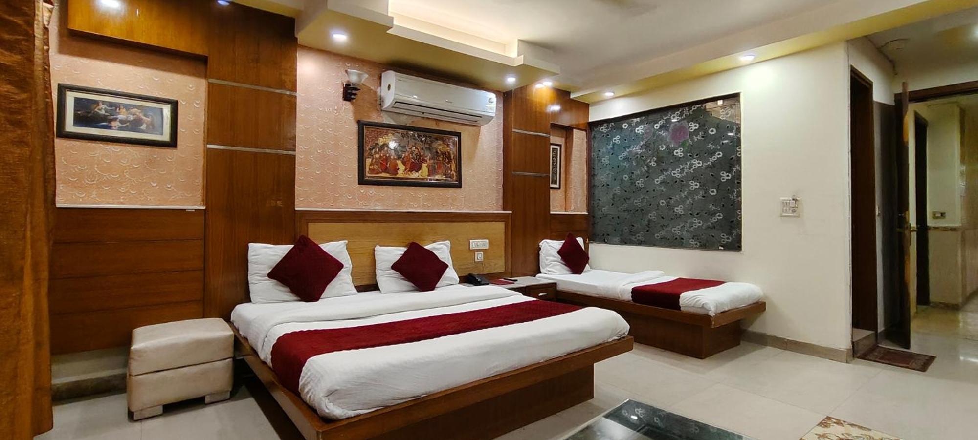 Hotel Star View New Delhi Exterior photo